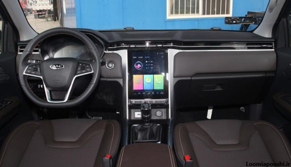 عکس داخل ماشین کی ام سی t8